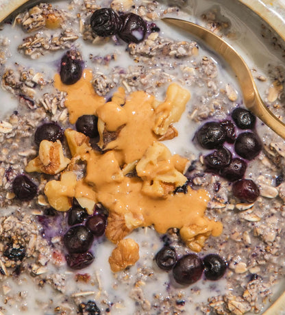 Blueberry Walnut Superfood Oatmeal Pouch with Collagen